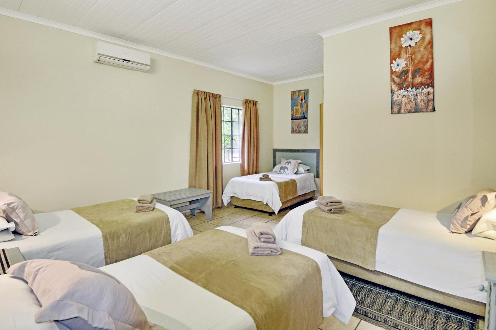 Komati River Chalets Komatipoort Luaran gambar