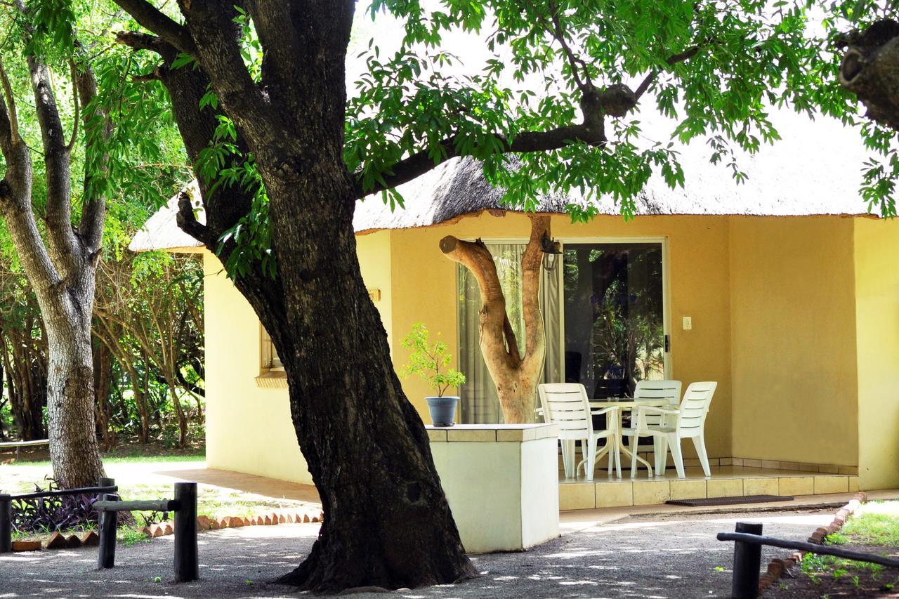 Komati River Chalets Komatipoort Luaran gambar